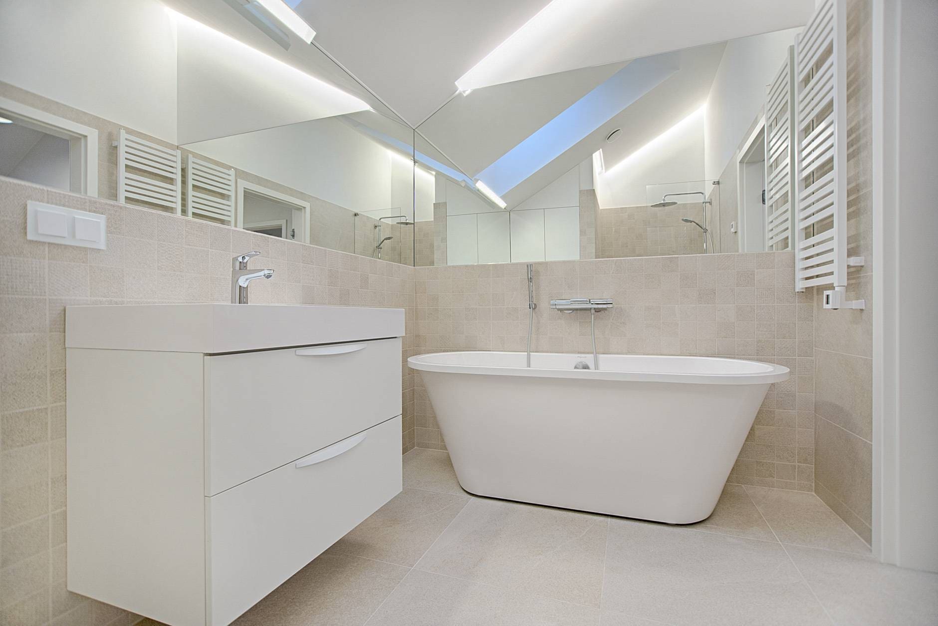 pexels-photo-1571461 white bathtub in bathroom
